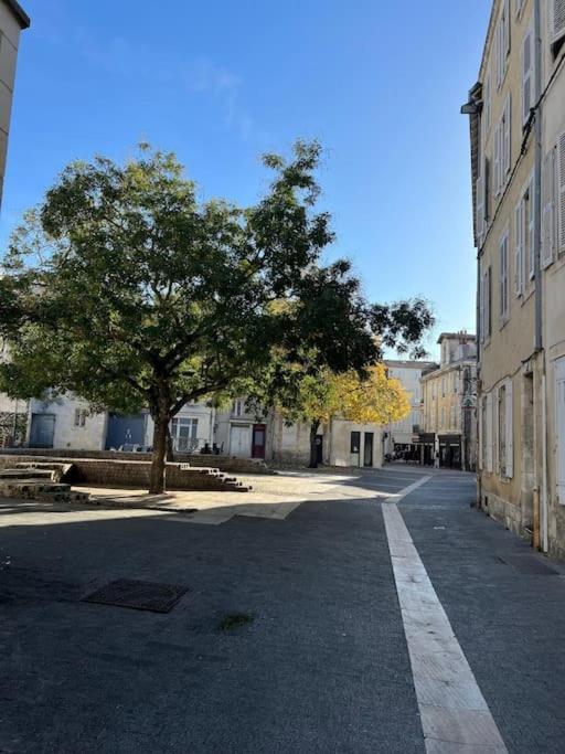Appartamento Le Logis Des Templiers Vieux Port La Rochelle  Esterno foto